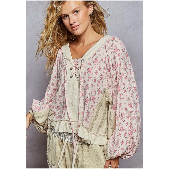 POL floral Print Cotton lace up Balloon Sleeve Blouse - Picture 3 of 7